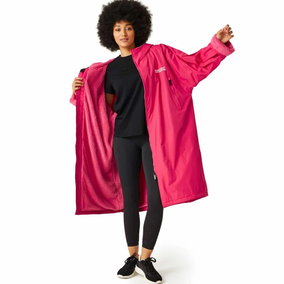 regatta adult waterproof changing robe regatta adult waterproof changing robe